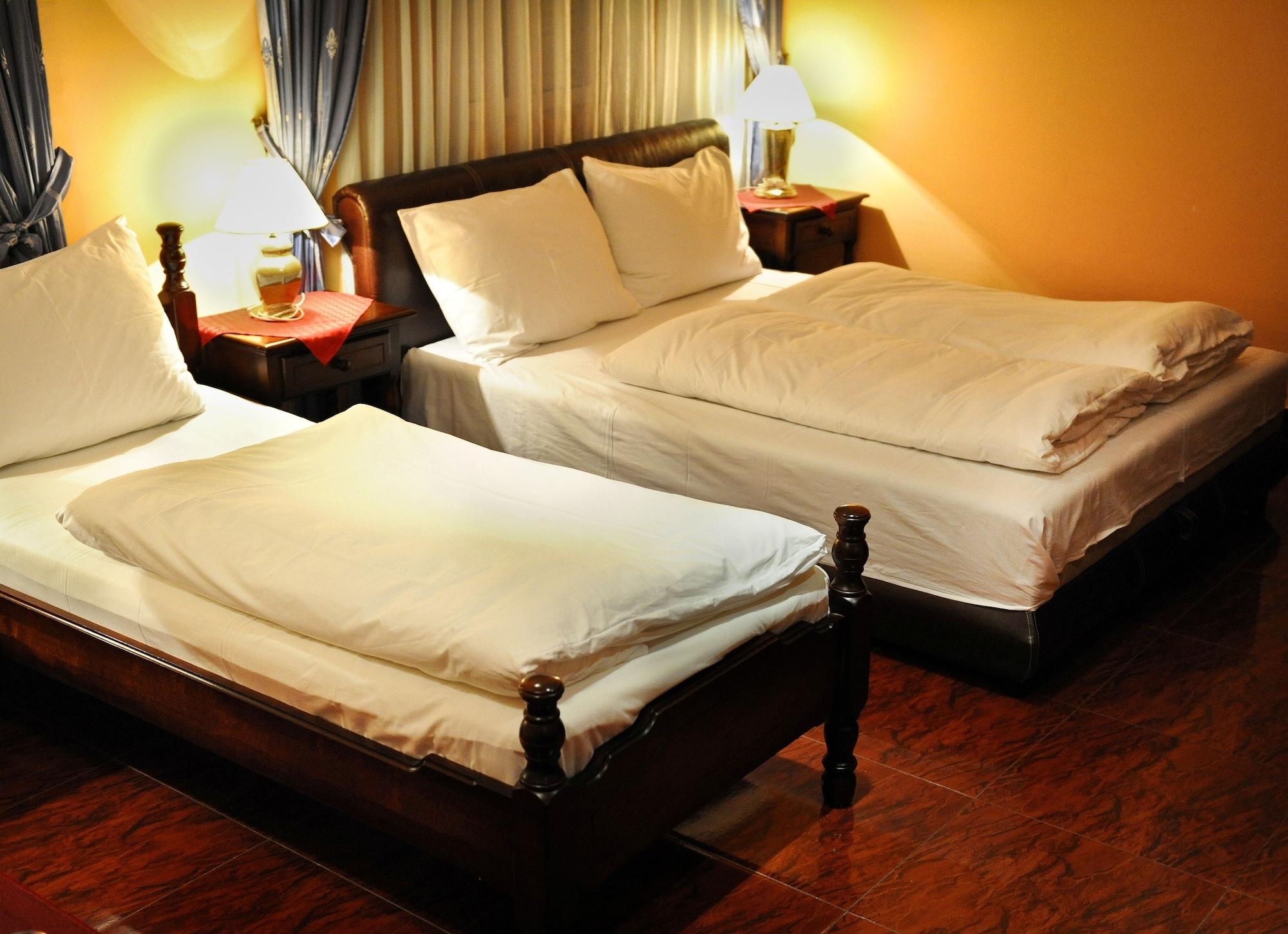 פודגוריצה Hotel Evropa מראה חיצוני תמונה