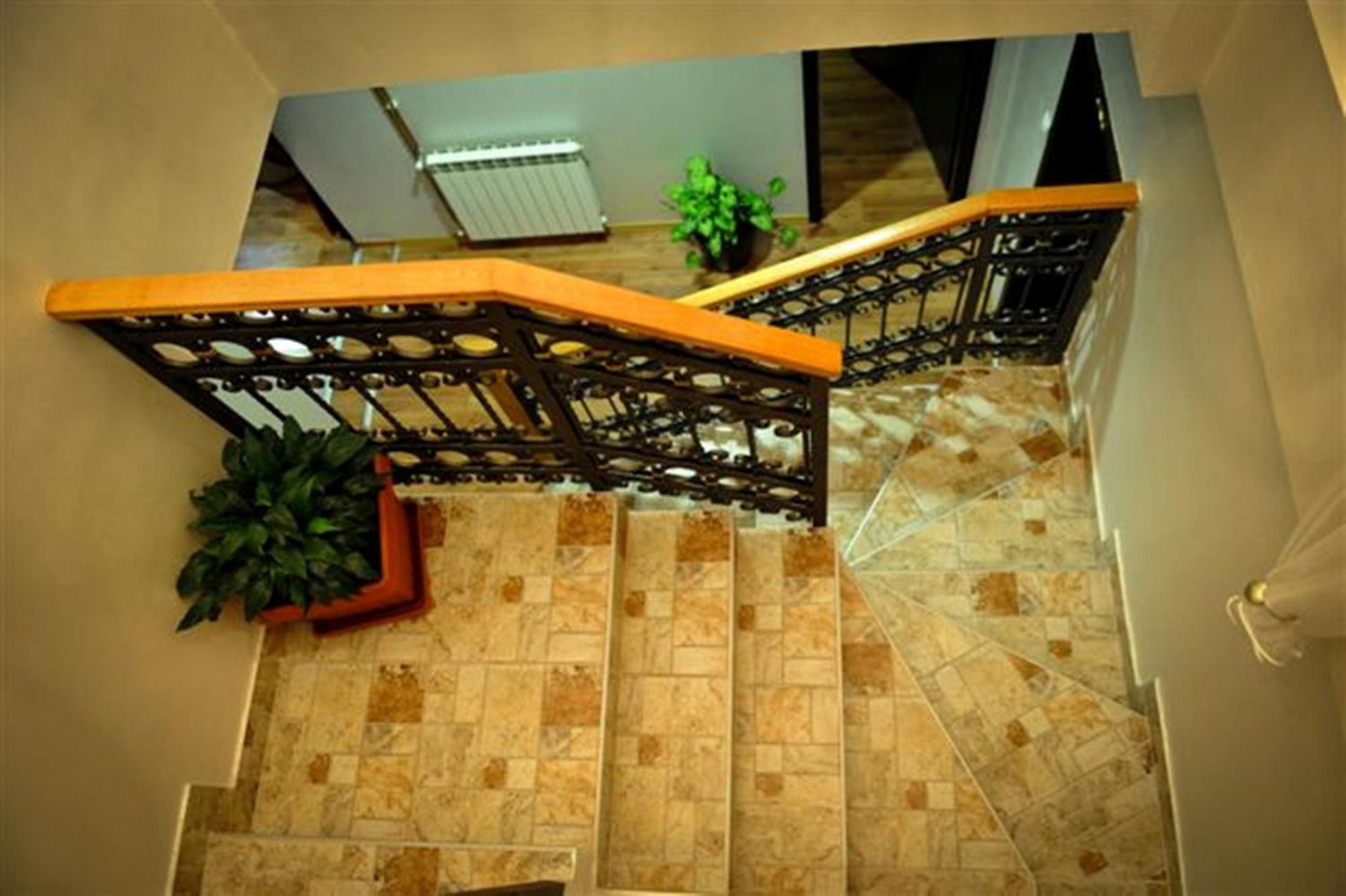 פודגוריצה Hotel Evropa מראה חיצוני תמונה