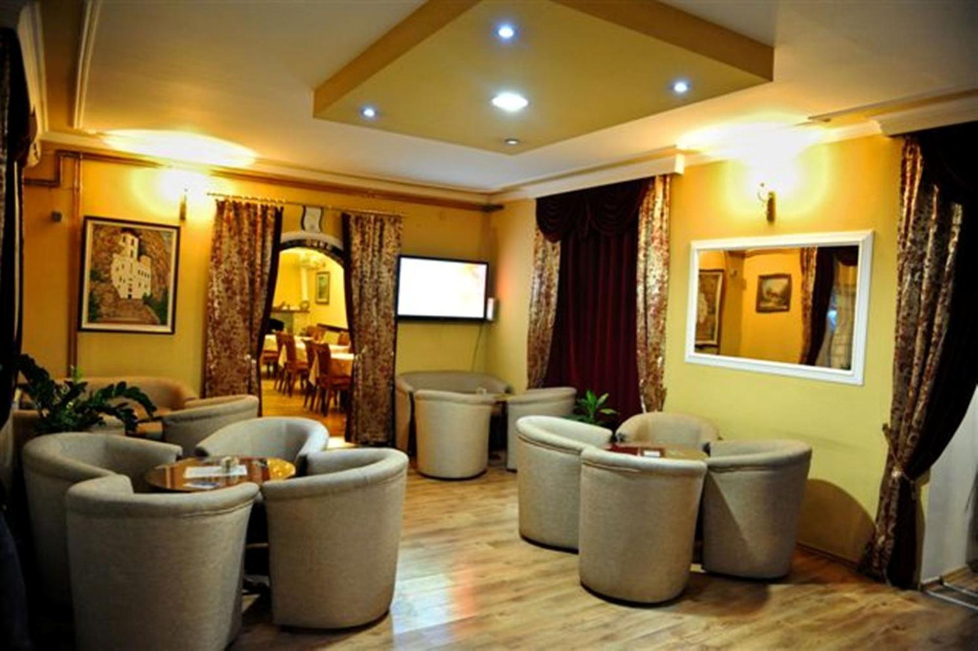 פודגוריצה Hotel Evropa מראה חיצוני תמונה