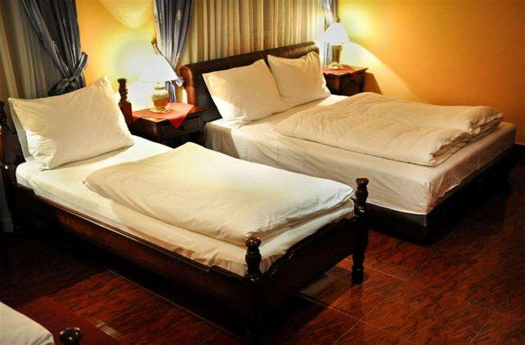 פודגוריצה Hotel Evropa חדר תמונה